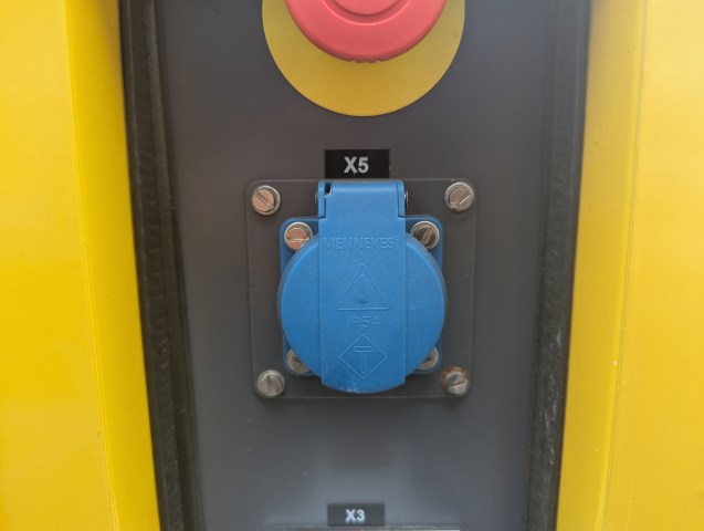 PXL_20260825_063504667