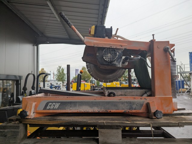 PXL_20260825_065012165