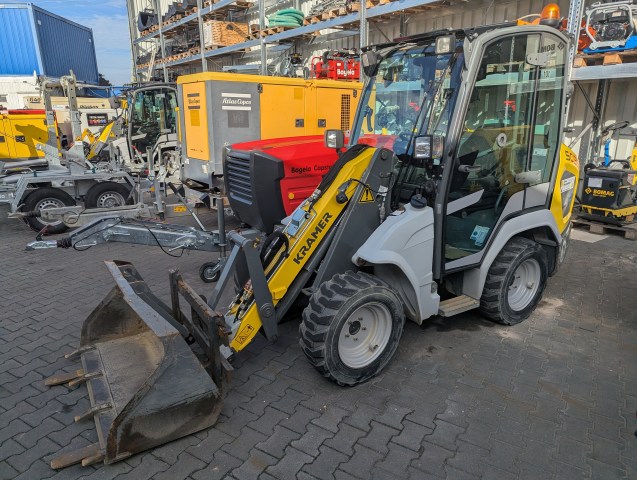 PXL_20261016_085356311