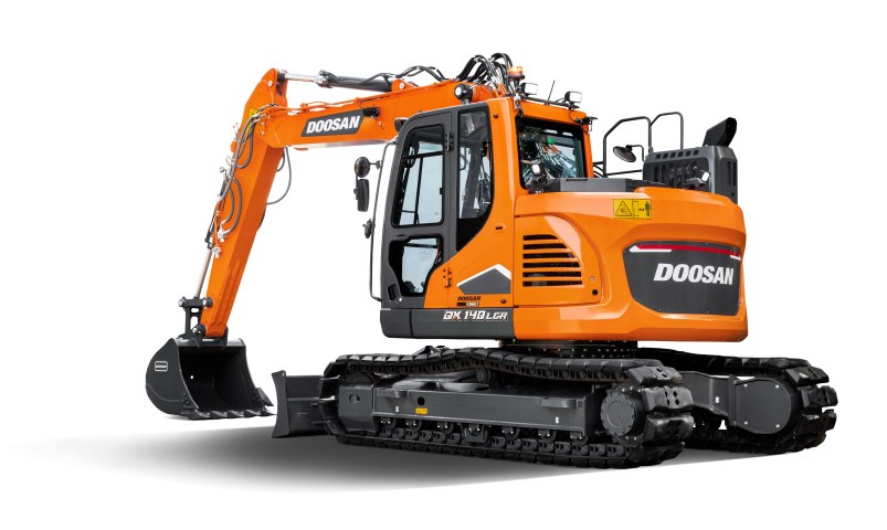 dx140lcr_studio_2-1656509941